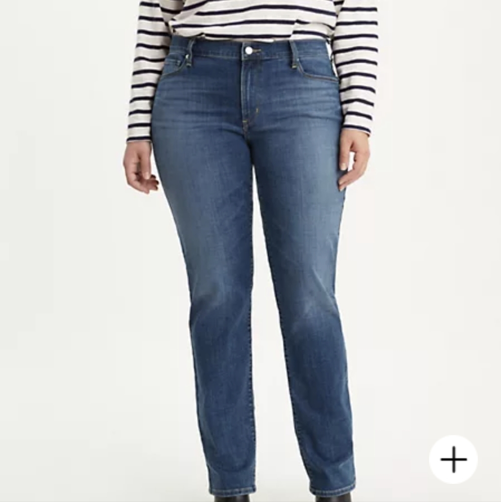 Levi's 411 Classic Straight Jeans